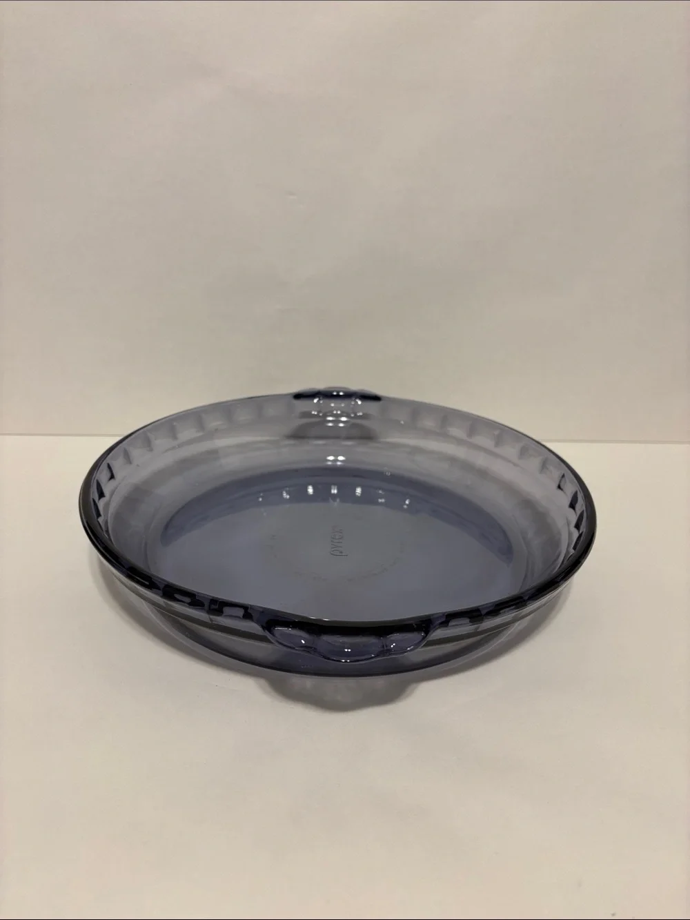 VINTAGE PYREX Amethyst purple pie plate 9.5